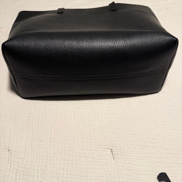 Cuyana Black Leather Tote - Picture 12 of 12